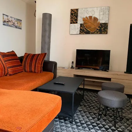 De La Tour * Freycenet-la-Tour