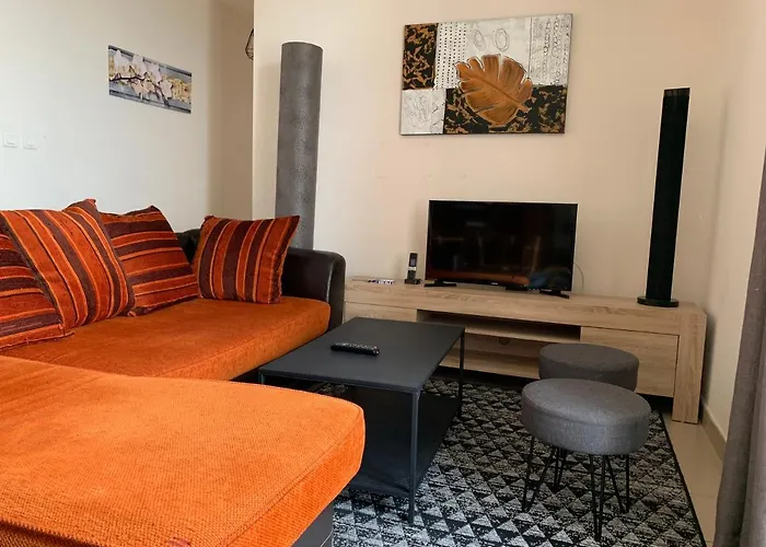 De La Tour * Freycenet-la-Tour